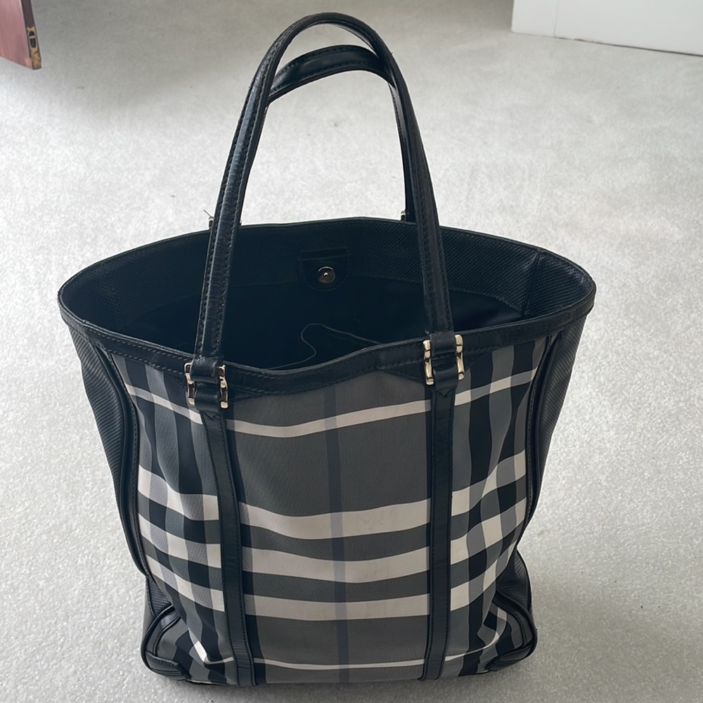 Burberry Tote Bag RARE
